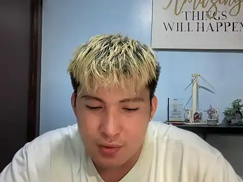 Snapshot of lovely_jay chatting on May 20, 2026, 5:54 pm lovely jay online show from May 20, 2026, 5:54 pm