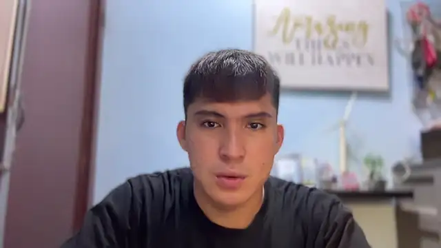 lovely jay online show from November 7, 2025, 6:40 am