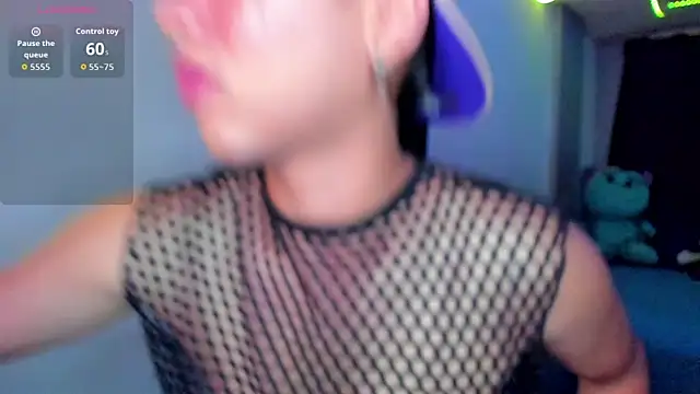 Snapshot of Jostin18 chatting on December 20, 2025, 4:04 am Jostin18 online show from December 20, 2025, 4:04 am