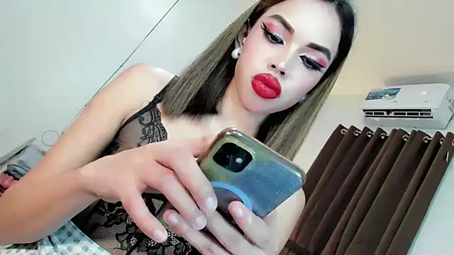 Sassytiffany online show from September 20, 2025, 12:48 am