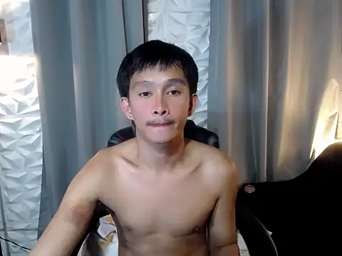 Snapshot of prince_elaijah chatting on June 16, 2026, 9:20 am prince elaijah online show from June 16, 2026, 9:20 am