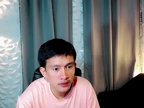 Snapshot of prince_elaijah chatting on June 13, 2026, 12:58 pm prince elaijah online show from June 13, 2026, 12:58 pm