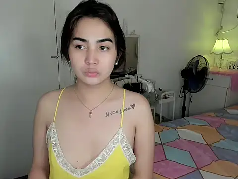 Snapshot of Alovelydoll_nica chatting on May 2, 2026, 1:00 am Alovelydoll nica online show from May 2, 2026, 1:00 am