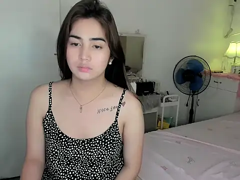 Alovelydoll nica online show from March 26, 2026, 1:04 am