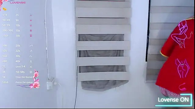 Snapshot of Lalisaslut18 chatting on February 17, 2026, 6:54 am Lalisaslut18 online show from February 17, 2026, 6:54 am