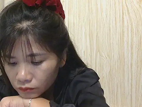 Ori299 online show from November 5, 2025, 3:42 am