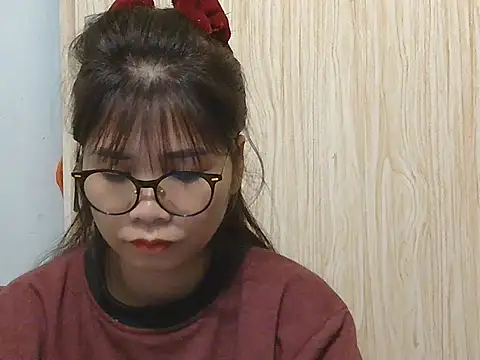 Ori299 online show from November 28, 2025, 9:42 am