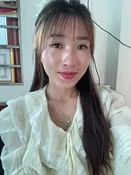 Snapshot of oneyou_400 chatting on May 17, 2026, 12:54 am oneyou 400 online show from May 17, 2026, 12:54 am