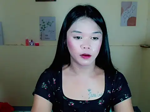Snapshot of liannexfuckdoll chatting on June 10, 2026, 12:17 pm liannexfuckdoll online show from June 10, 2026, 12:17 pm