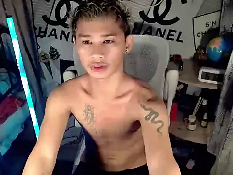 Snapshot of asianhardcock25 chatting on April 21, 2026, 10:16 pm asianhardcock25 online show from April 21, 2026, 10:16 pm