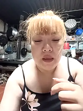 Snapshot of Cindy237st chatting on February 4, 2026, 3:29 pm Cindy237st online show from February 4, 2026, 3:29 pm