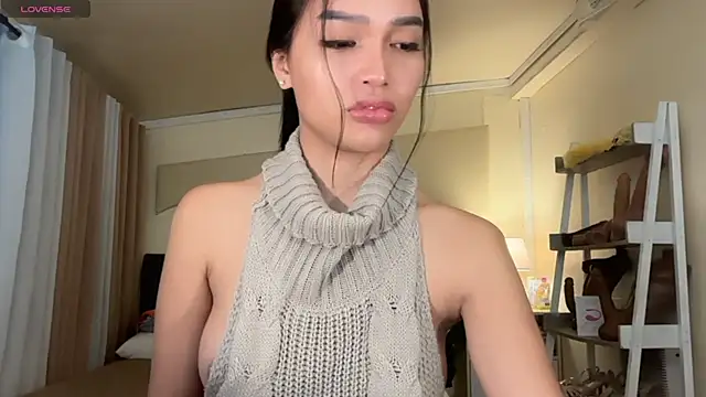 Snapshot of _agatha143_ chatting on May 21, 2026, 3:04 am agatha143 online show from May 21, 2026, 3:04 am