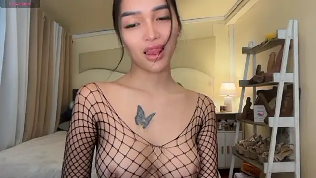  agatha143  online show from April 21, 2026, 3:13 am