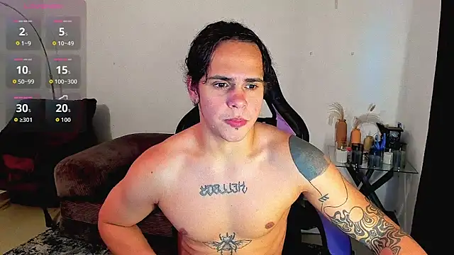 Maximiliano scoott   online show from April 3, 2026, 10:49 pm