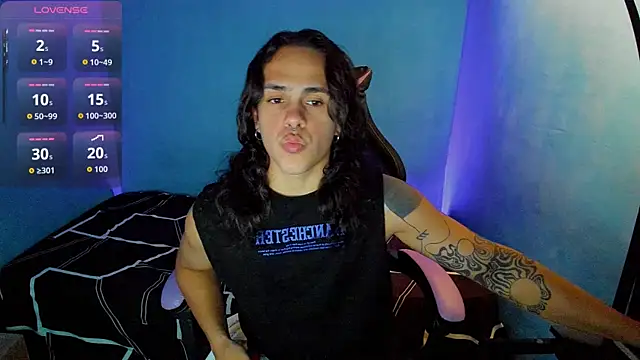 Snapshot of Maximiliano_scoott__ chatting on October 7, 2025, 8:10 pm Maximiliano scoott online show from October 7, 2025, 8:10 pm