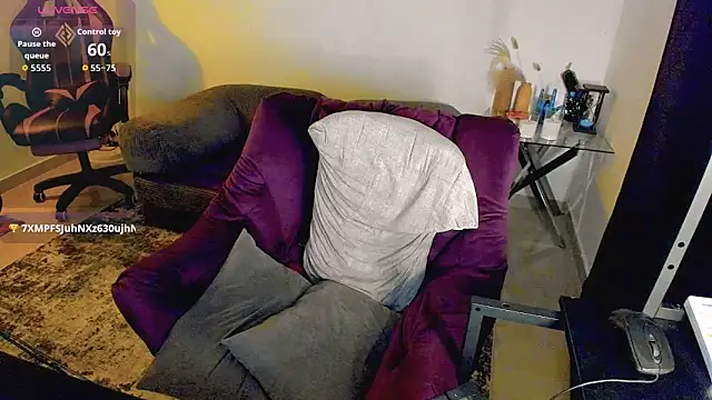 Maximiliano scoott   online show from March 8, 2026, 2:04 am