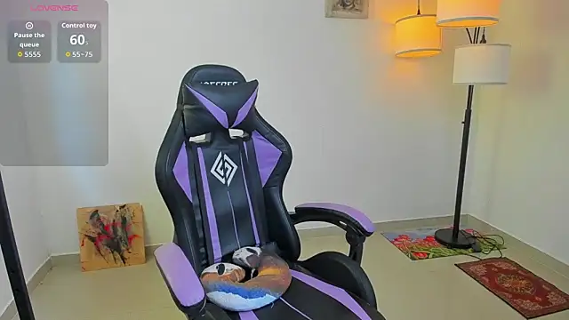 Snapshot of Maximiliano_scoott__ chatting on October 31, 2025, 7:43 pm Maximiliano scoott online show from October 31, 2025, 7:43 pm