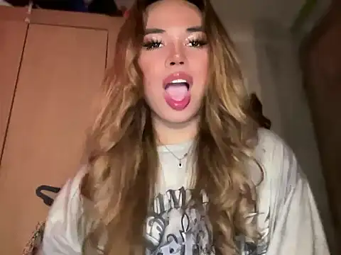 goddessofalltime online show from June 1, 2026, 12:22 am