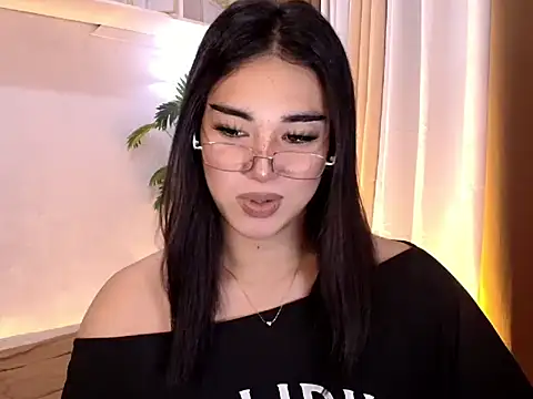 Snapshot of magnificent_kitana chatting on May 10, 2026, 9:38 pm magnificent kitana online show from May 10, 2026, 9:38 pm