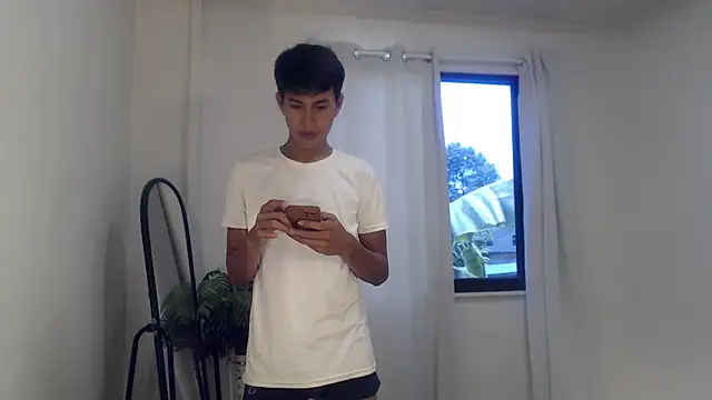 shokolet 2001 online show from September 14, 2025, 2:56 am