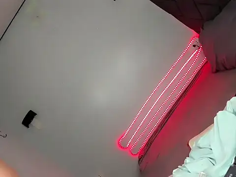 Steffisex online show from April 13, 2026, 10:30 am