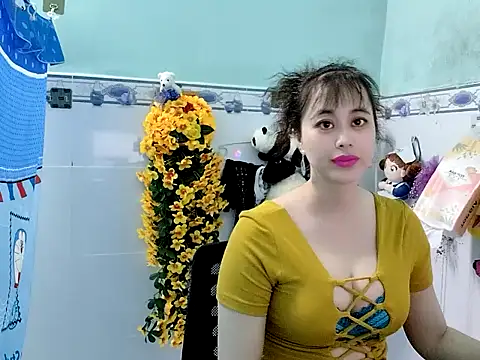 Snapshot of emgaixinhngoan chatting on September 30, 2025, 12:38 am emgaixinhngoan online show from September 30, 2025, 12:38 am