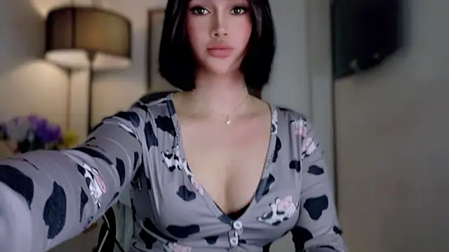 anna lala7 online show from April 6, 2026, 8:21 pm