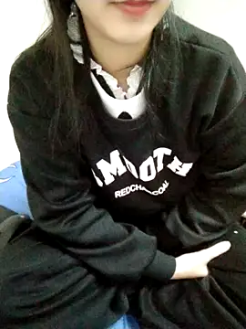 Snapshot of Kembong01 chatting on January 11, 2026, 2:13 pm Kembong01 online show from January 11, 2026, 2:13 pm