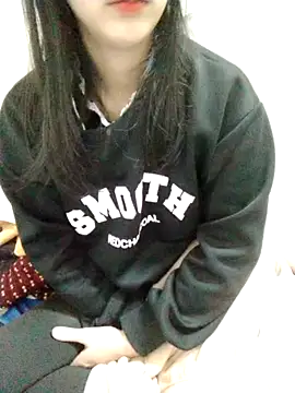 Snapshot of Kembong01 chatting on January 5, 2026, 9:29 pm Kembong01 online show from January 5, 2026, 9:29 pm