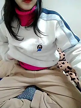 Snapshot of Kembong01 chatting on January 6, 2026, 12:31 pm Kembong01 online show from January 6, 2026, 12:31 pm