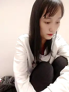 Snapshot of Kembong01 chatting on November 4, 2025, 6:44 pm Kembong01 online show from November 4, 2025, 6:44 pm