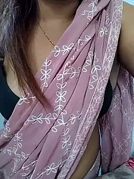 Snapshot of HOTT_SHANAYA chatting on November 16, 2025, 8:41 am HOTT SHANAYA online show from November 16, 2025, 8:41 am