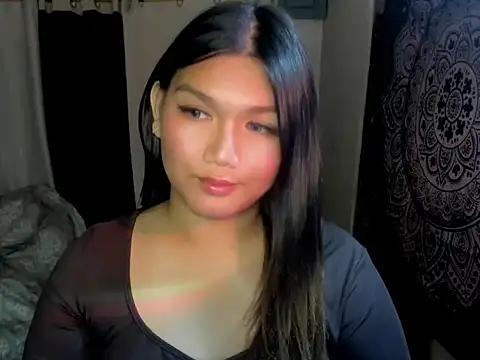 Lou heart online show from January 12, 2026, 3:52 pm