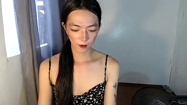 slimladyxoxo online show from September 14, 2025, 4:02 am