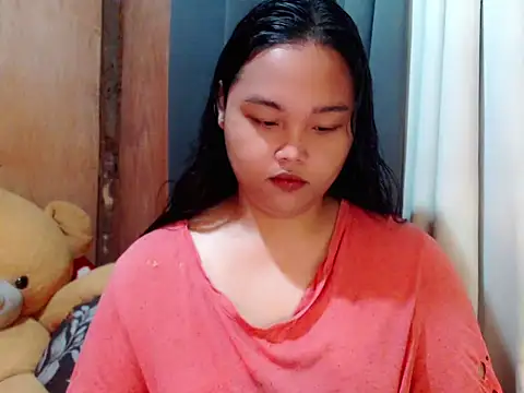  Lylia online show from November 22, 2025, 11:14 pm