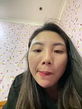 D2sweet online show from November 28, 2025, 3:45 pm