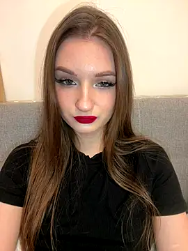 AdelinaEmber online show from October 29, 2025, 11:53 am