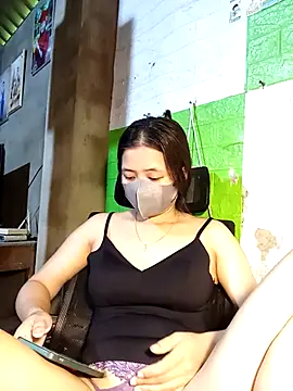 Venessa online show from September 12, 2025, 1:17 am