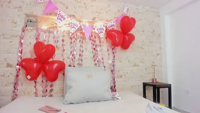 Snapshot of ikia_lopez_ chatting on February 16, 2026, 11:20 am ikia lopez online show from February 16, 2026, 11:20 am