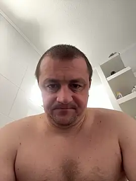 Snapshot of Moro19cm chatting on March 22, 2026, 8:27 am Moro19cm online show from March 22, 2026, 8:27 am