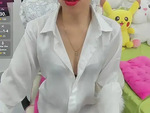 Snapshot of LuckyBabe_new01 chatting on September 10, 2025, 3:33 pm LuckyBabe new01 online show from September 10, 2025, 3:33 pm