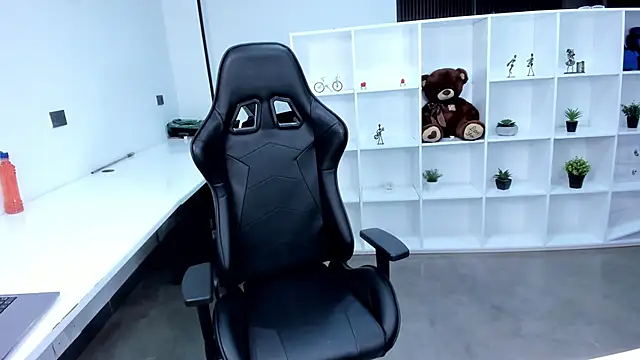 Snapshot of megan_bigboobs_ chatting on December 2, 2025, 11:23 am megan bigboobs online show from December 2, 2025, 11:23 am