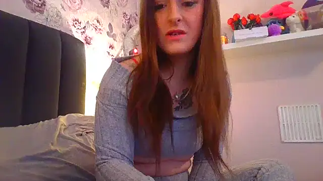 LucyRoseMae online show from May 16, 2026, 2:27 pm