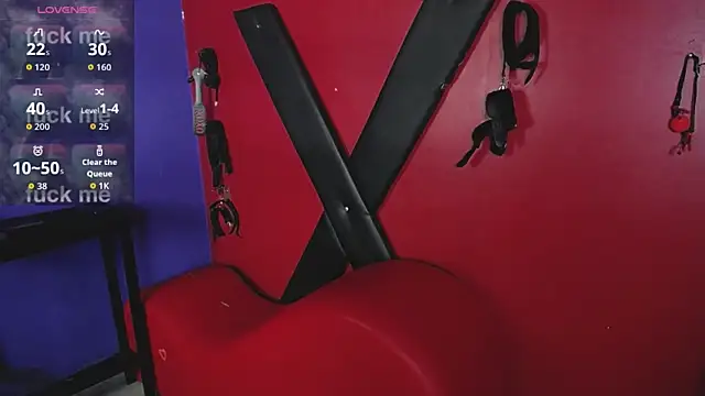 Jackson n Scarlett online show from November 12, 2025, 1:04 pm