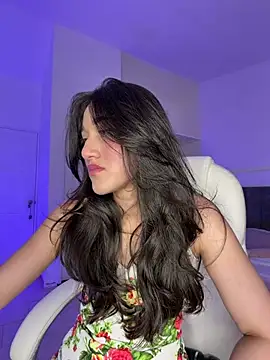 julieta jhonss online show from May 9, 2026, 2:37 am
