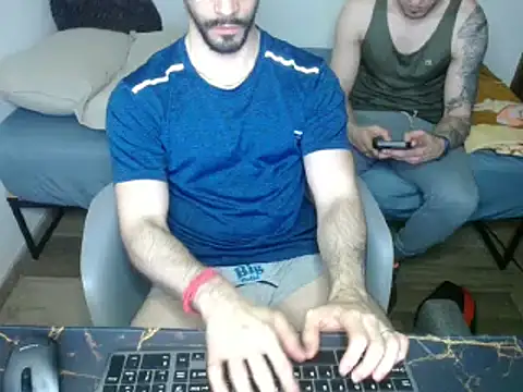 bossking017 online show from March 12, 2025, 10:39 pm