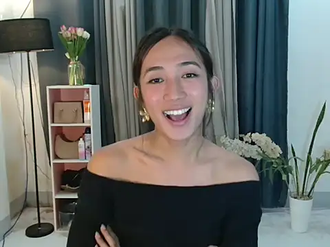 Snapshot of payatitaxxx chatting on May 6, 2026, 1:26 pm payatitaxxx online show from May 6, 2026, 1:26 pm