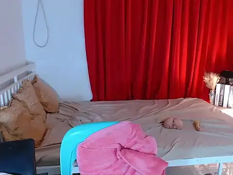 MaliaWang06 online show from March 31, 2026, 12:45 am