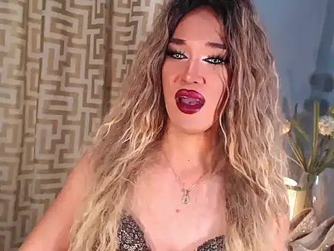 AleinaCroft online show from February 3, 2026, 7:57 am