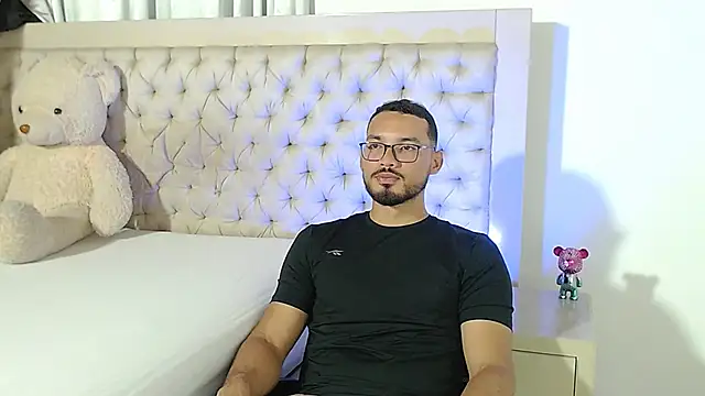 marcusblade online show from January 7, 2026, 1:32 am